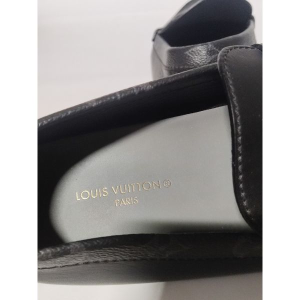 Louis Vuitton Hockenheim Leather Loafers