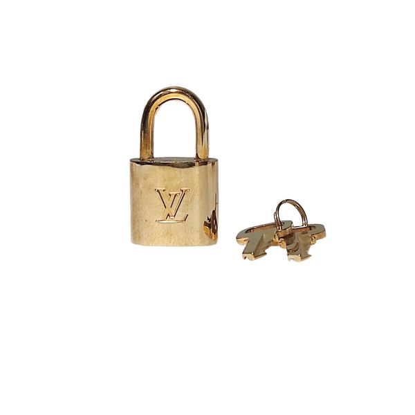 Louis Vuitton Lock and Key Set #662
