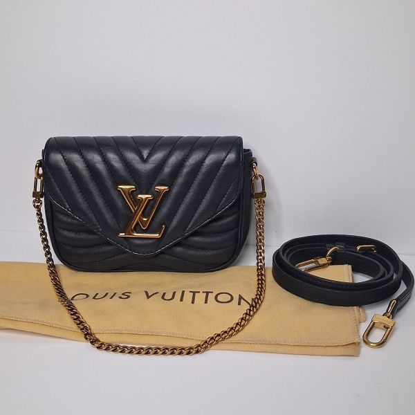 Louis Vuitton New Wave Chain Bag