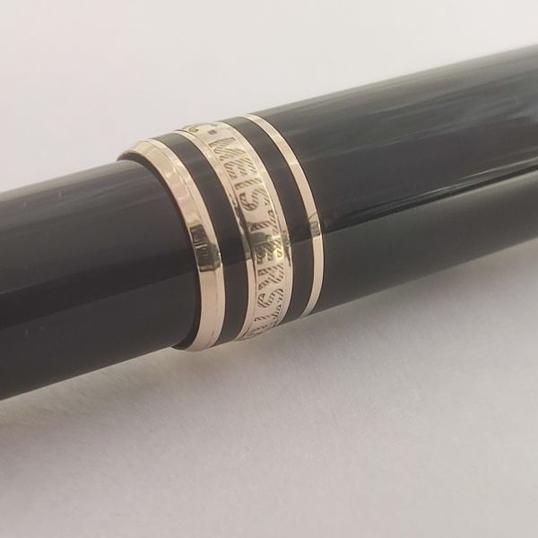 Montblanc Meisterstück Gold-Coated Classique Ballpoint