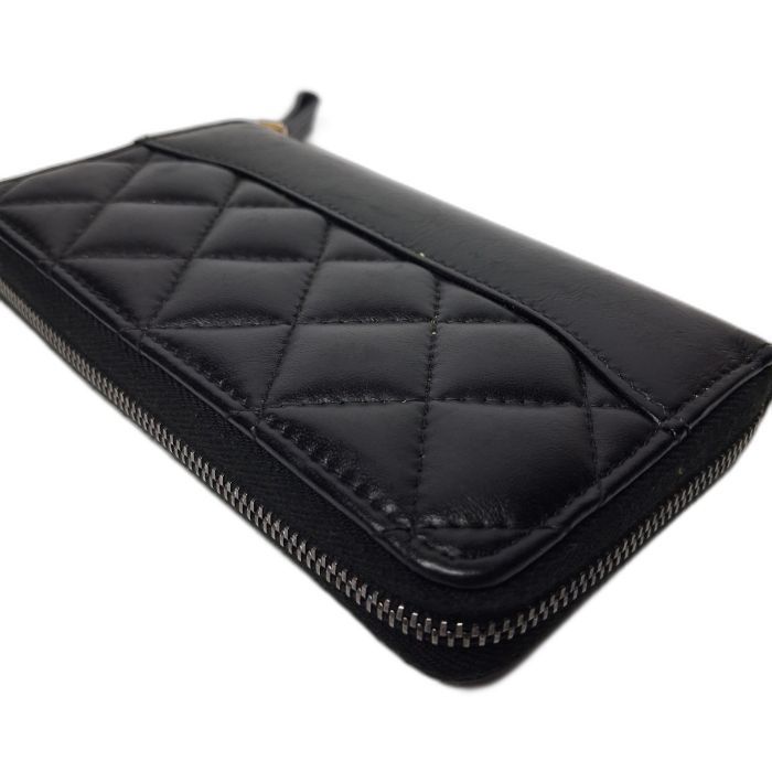 Chanel Black Quilted Zip Wallet