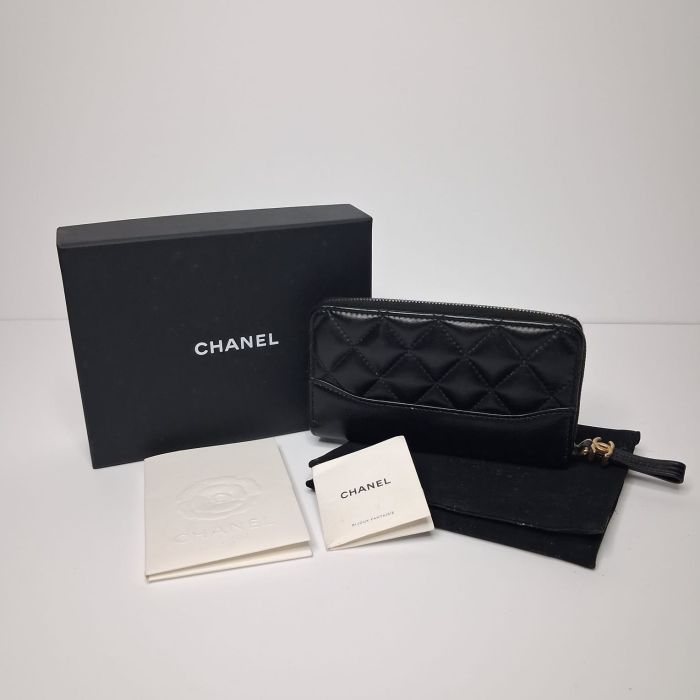 Chanel Black Quilted Zip Wallet