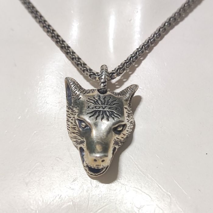 Gucci Anger Forest Wolf Head Pendant Necklace 