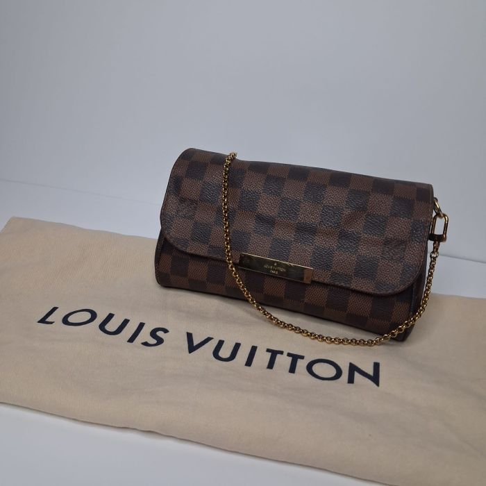 Louis Vuitton Damier Ebene Favorite Clutch