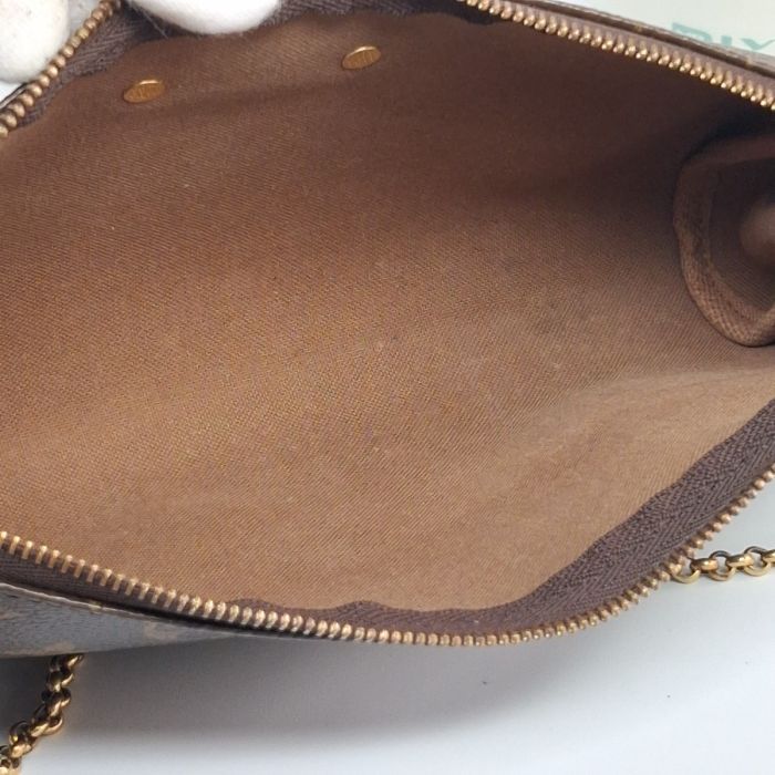 Louis Vuitton Eva Clutch