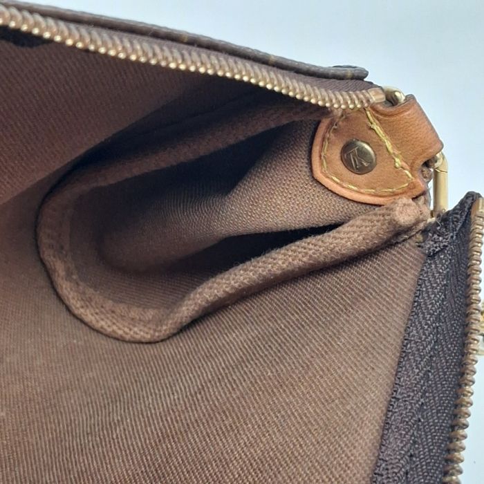 Louis Vuitton Eva Clutch