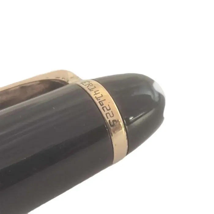 Montblanc Meisterstück Gold-Coated Classique Ballpoint