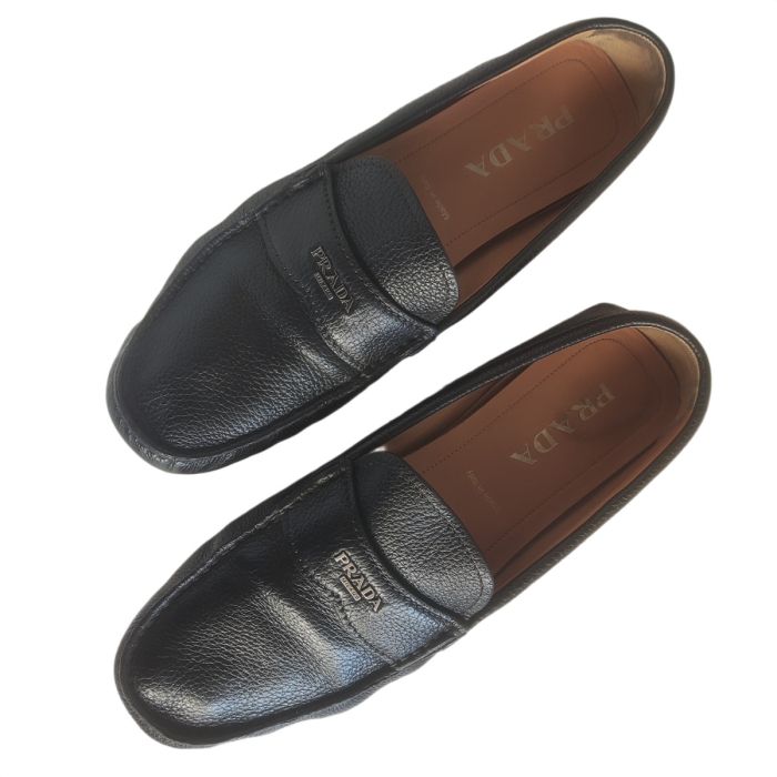 Prada Leather Logo Driving Loafer 2DD165 Black 