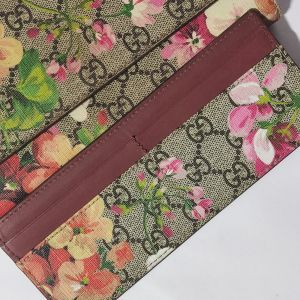 Gucci GG Blooms Purse Long Wallet