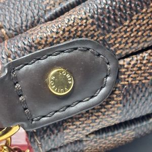 Louis Vuitton Damier Ebene Favorite Clutch