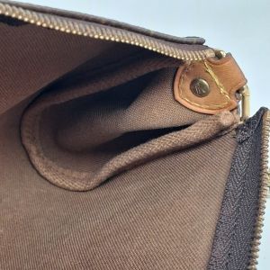 Louis Vuitton Eva Clutch