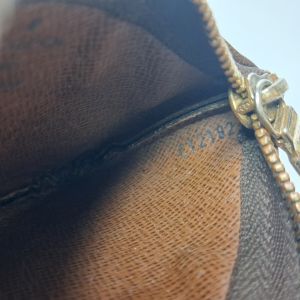 Louis Vuitton Monogram Key Pouch