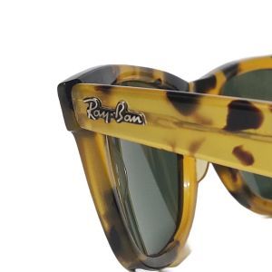 Ray-Ban B&L Wayfarer Limited Edition sunglasses tortoise