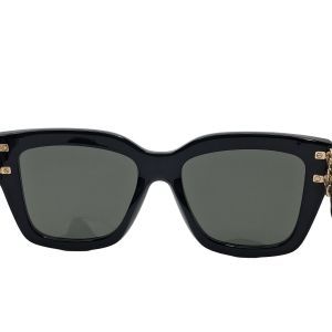 Salvatore Ferragamo SF2083SE Oversized Gancini Chain Cat-Eye Sunglasses