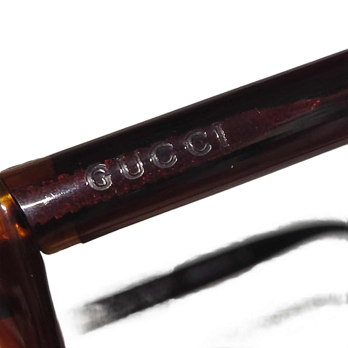 Gucci Sunglasses - Flip