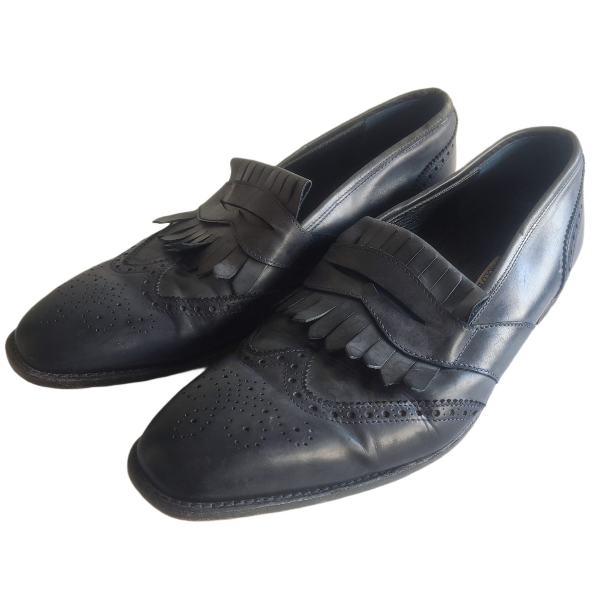 Manolo Blahnik Agasious Kiltie Loafers - Flip