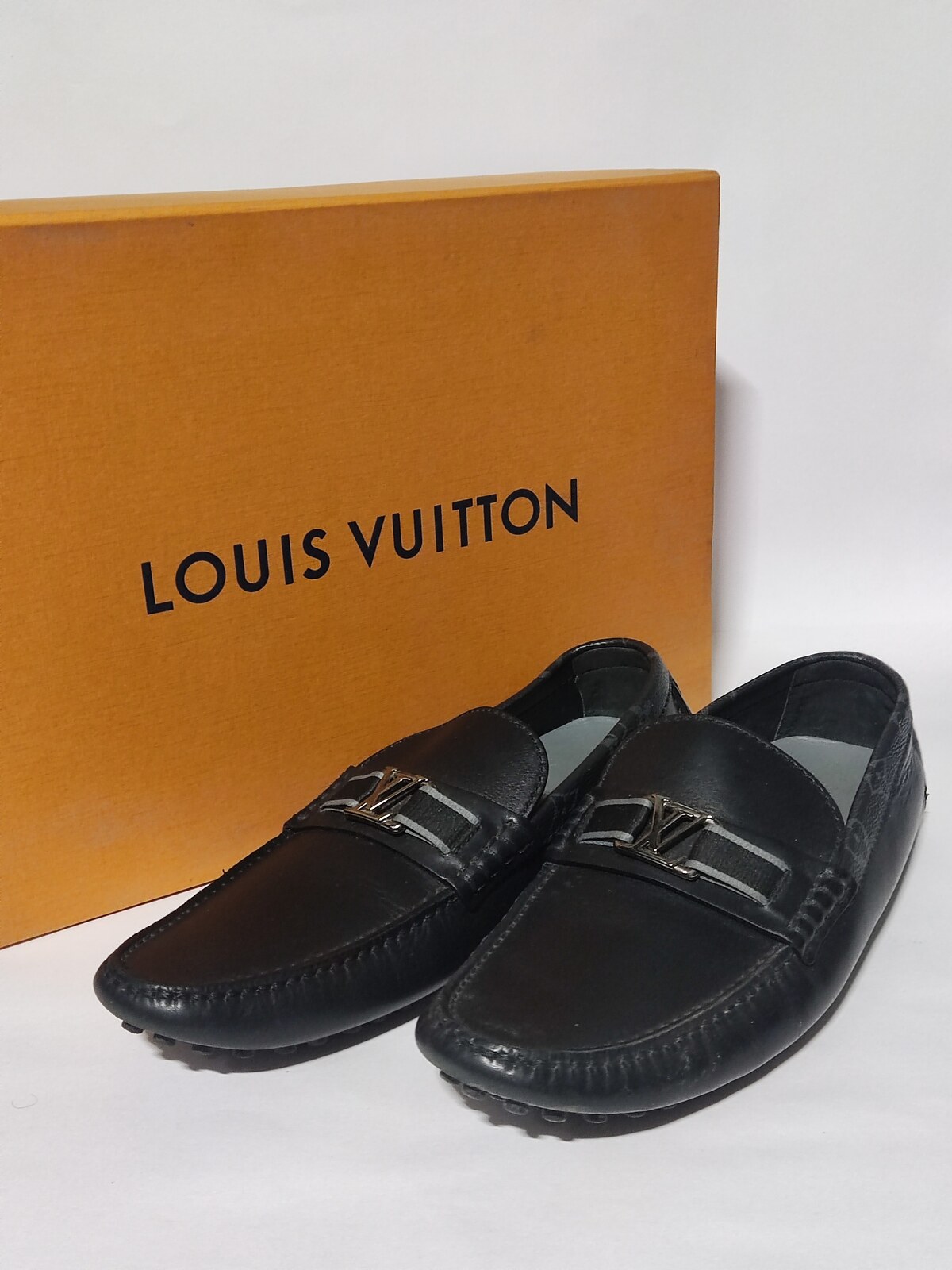 Louis Vuitton Hockenheim Leather Loafers