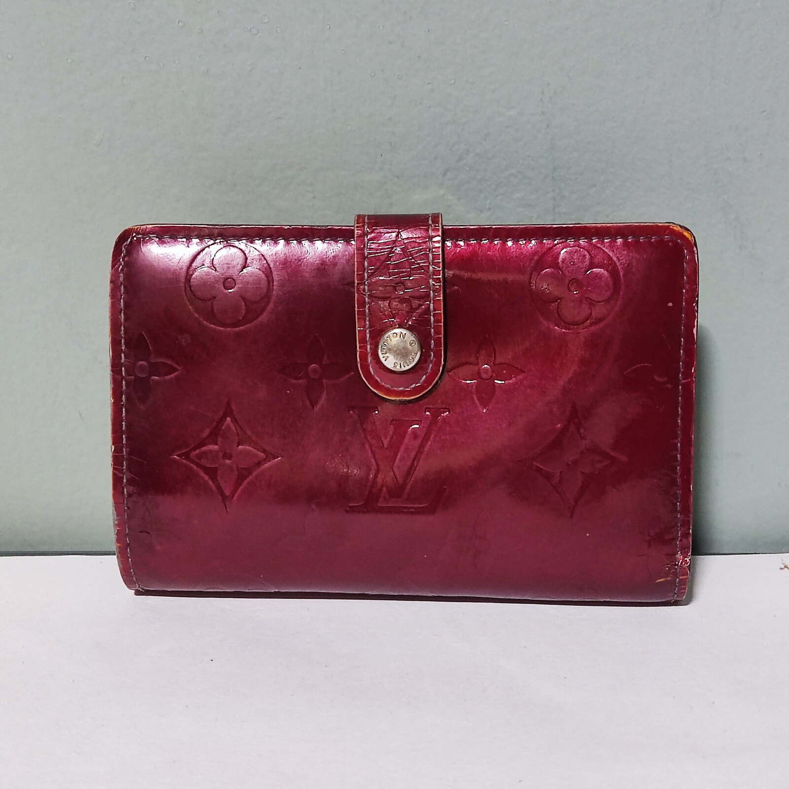 Louis Vuitton Vernis  Wallet Red