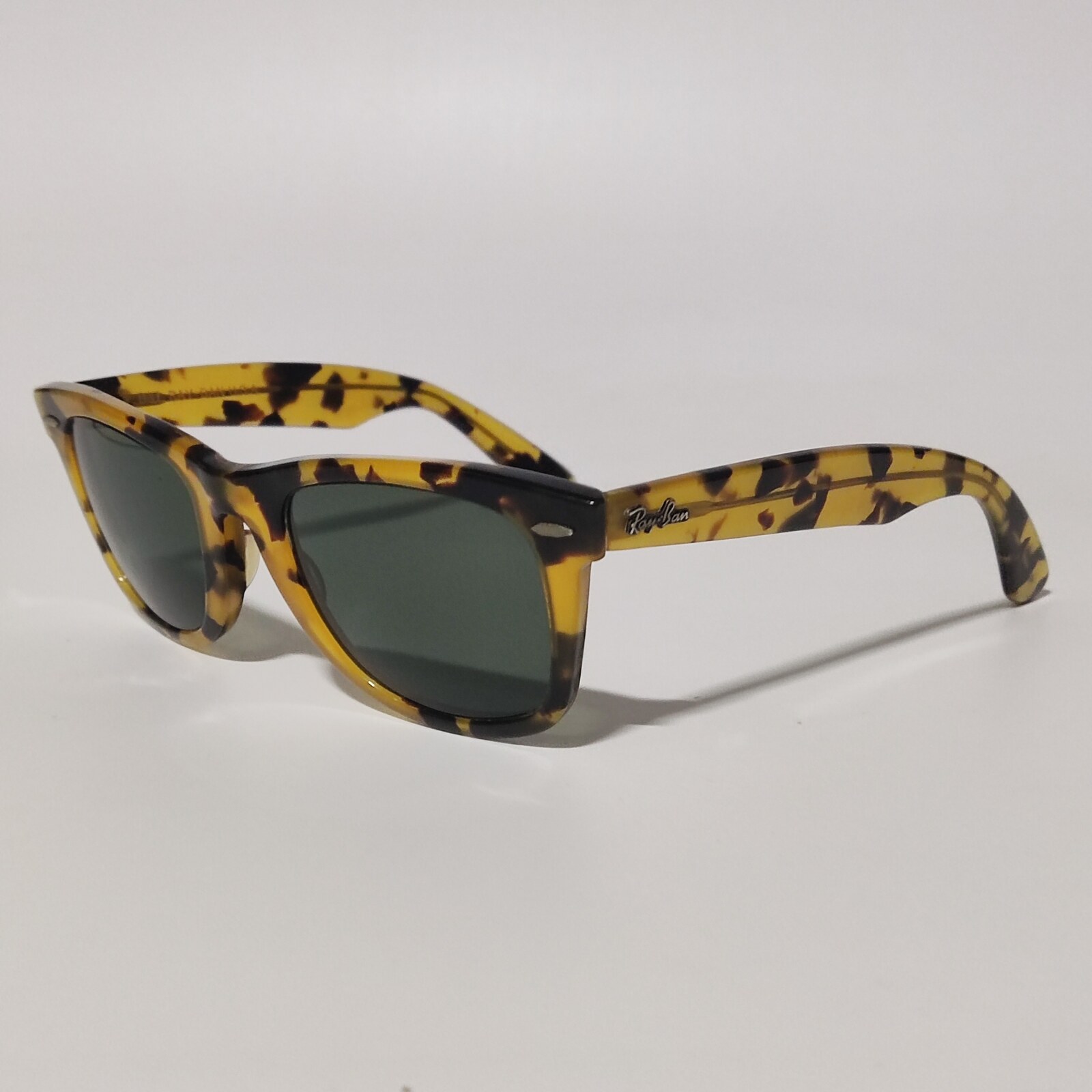 Ray-Ban B&L Wayfarer Limited Edition sunglasses tortoise