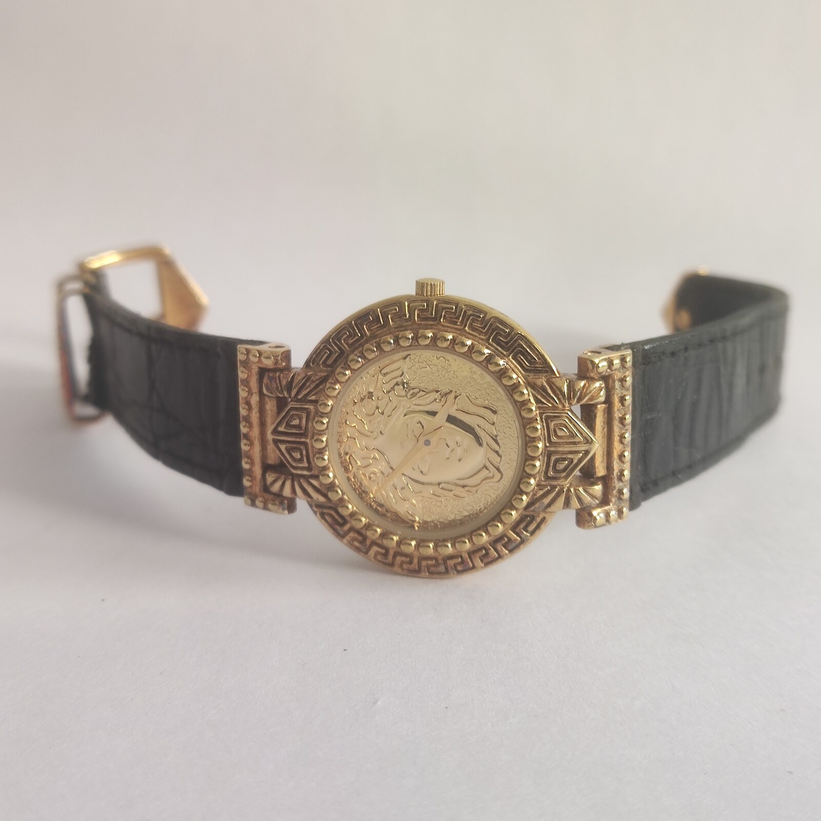 Gianni Versace Signature Medusa 30MM Women's Wristwatch 