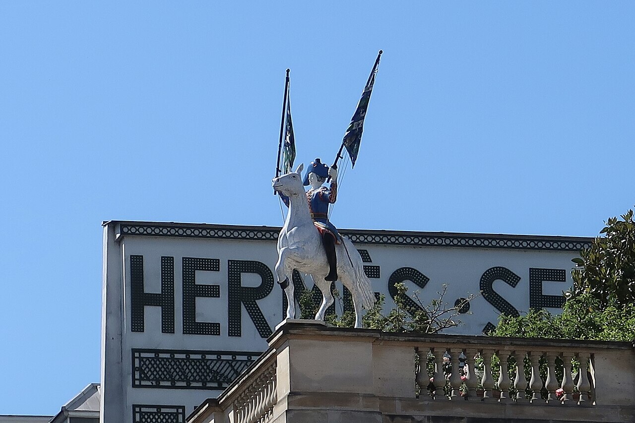 The Hermès flagship at 24 Faubourg Saint-Honoré, Paris